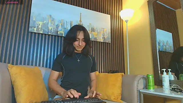 Snapshot of Elisasue chatting on 2, 4, 2026 Elisasue online show from 2, 4, 2026