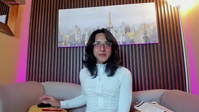 Snapshot of Elisasue chatting on 22, 4, 2026 Elisasue online show from 22, 4, 2026
