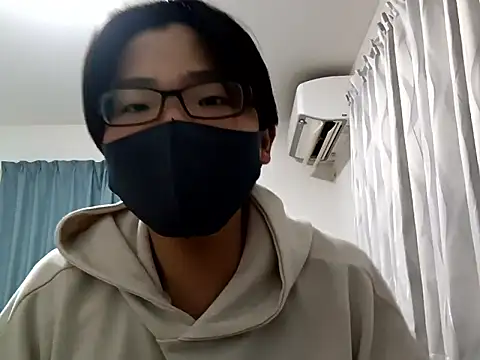 Snapshot of koarannkunn chatting on 1, 3, 2026 koarannkunn online show from 1, 3, 2026