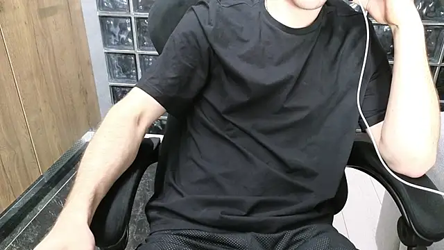 chantatummm online show from 8, 5, 2026