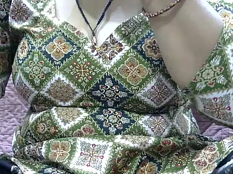 Snapshot of HOTY_SAPNA02sCyOz9QcTD chatting on 8, 5, 2026 HOTY SAPNA02sCyOz9QcTD online show from 8, 5, 2026
