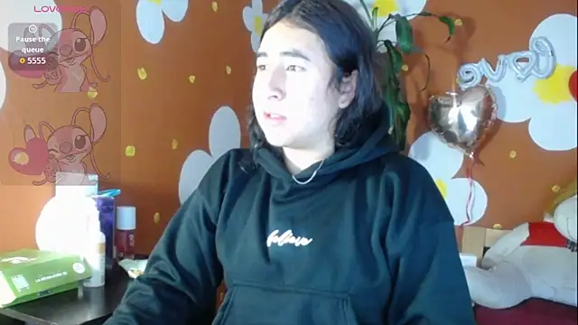 VirellaAshford online show from 15, 4, 2026