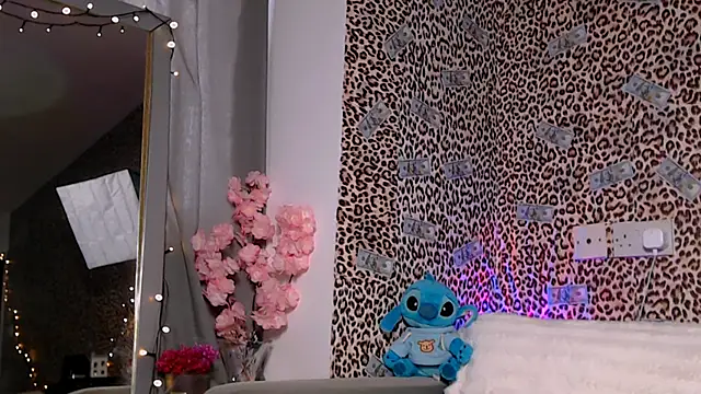 elektra star online show from 11, 4, 2026