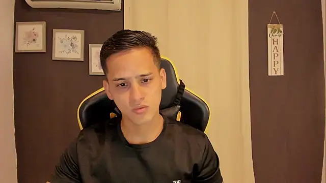 sexy andres01 online show from 21, 7, 2026