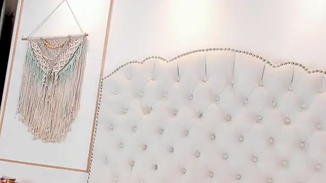 Sara funy online show from 31, 3, 2026