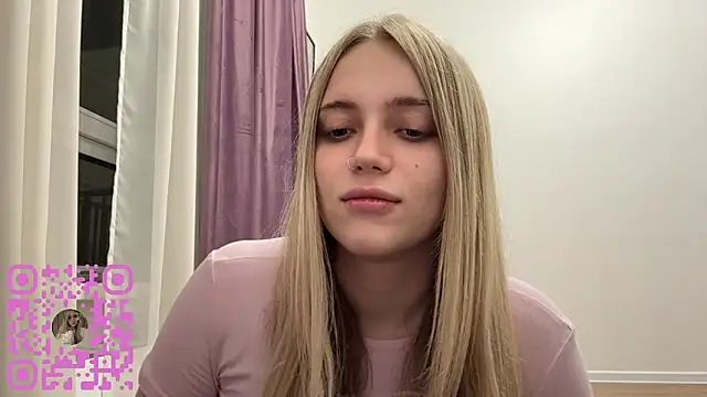 DebiCoppolino online show from 24, 2, 2026