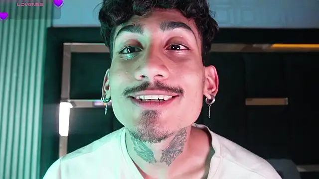 Snapshot of Dark_Eros_ chatting on 29, 3, 2026 Dark Eros online show from 29, 3, 2026