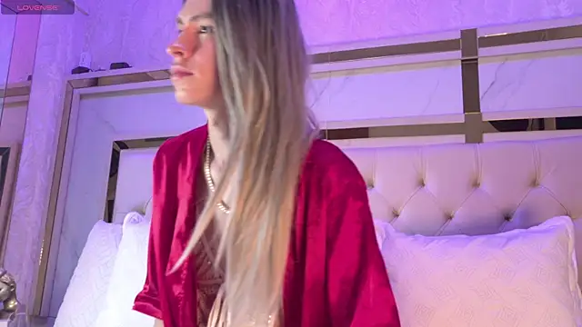 kamilla rossi online show from 15, 4, 2026