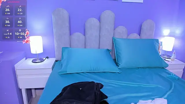 dahiana boobs online show from 29, 3, 2026