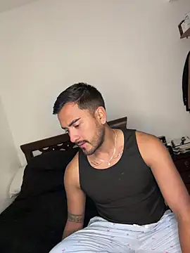 Snapshot of Alejo_e chatting on 25, 2, 2026 Alejo e online show from 25, 2, 2026