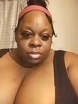 Pinkchocolatebbw online show from 17, 3, 2026