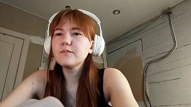 DinaFirebird online show from 5, 3, 2026