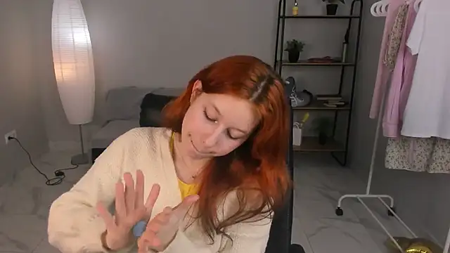 Carla Mei online show from 25, 2, 2026