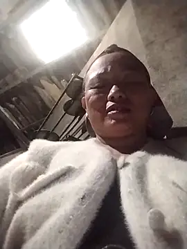 Snapshot of Lucie_Fuzk chatting on 25, 2, 2026 Lucie Fuzk online show from 25, 2, 2026