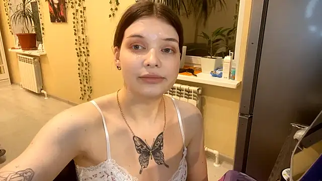 Snapshot of TracyDenoon chatting on 1, 3, 2026 TracyDenoon online show from 1, 3, 2026