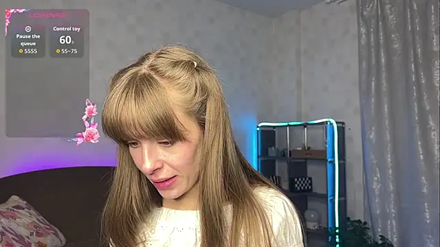 RosaMoore online show from 5, 4, 2026