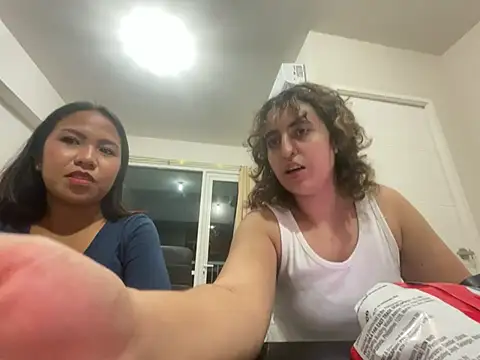 yassiestar online show from 5, 3, 2026