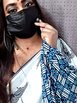 Cutie Nila online show from 8, 4, 2026