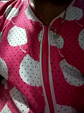 aisha 67 online show from 12, 3, 2026