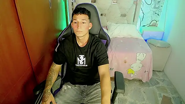 Snapshot of Dmitryy_ chatting on 25, 2, 2026 Dmitryy online show from 25, 2, 2026