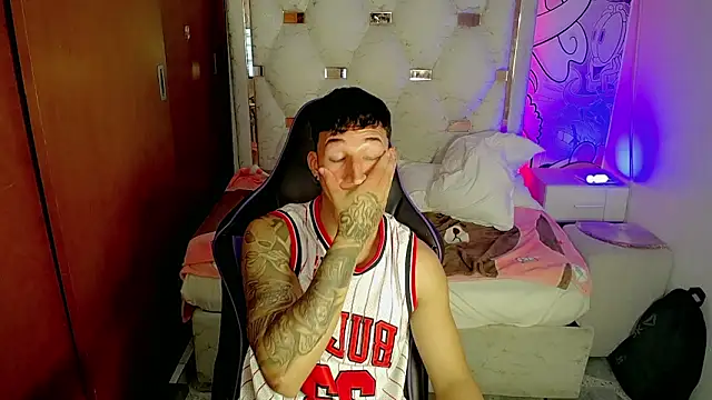 Snapshot of Dmitryy_ chatting on 26, 2, 2026 Dmitryy online show from 26, 2, 2026