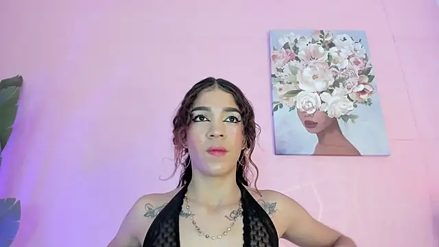 Snapshot of evelyn__rose1 chatting on 10, 3, 2026 evelyn rose1 online show from 10, 3, 2026