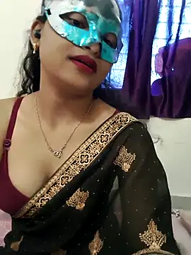 Snapshot of Sweet_Cpl_ chatting on 24, 6, 2026 Sweet Cpl online show from 24, 6, 2026