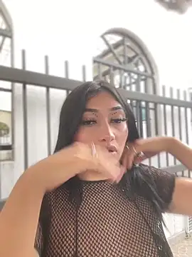 GeorgiaPink  online show from 11, 4, 2026