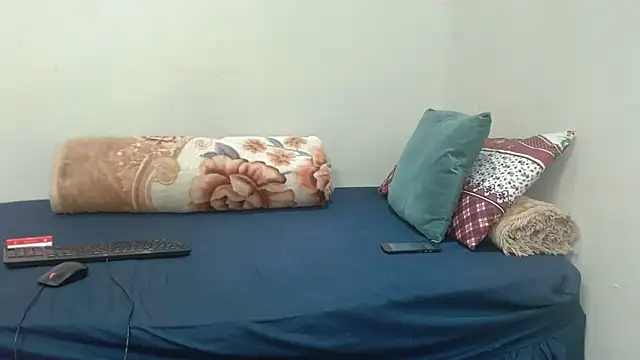 Snapshot of Freakycandy02 chatting on 31, 3, 2026 Freakycandy02 online show from 31, 3, 2026