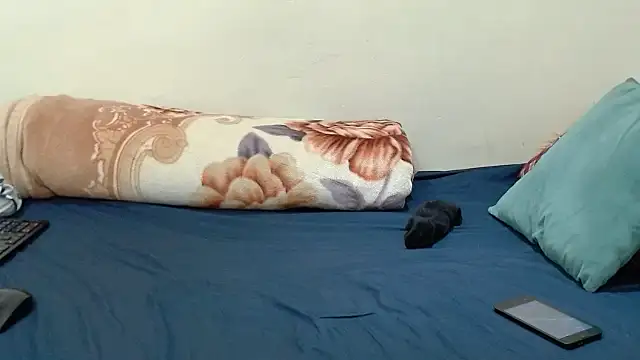 Snapshot of Freakycandy02 chatting on 13, 4, 2026 Freakycandy02 online show from 13, 4, 2026