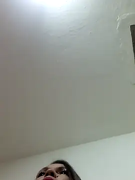 celeste kiss  online show from 11, 3, 2026