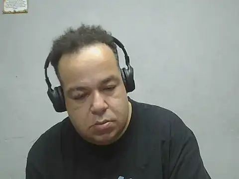 UrsoBissexualPauGrosso online show from 21, 3, 2026