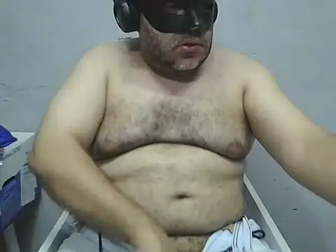 UrsoBissexualPauGrosso online show from 6, 4, 2026