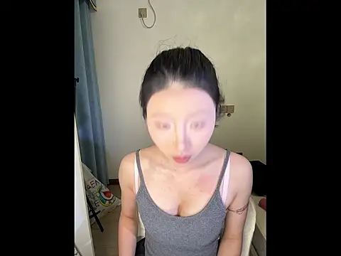 Y--F--LOVE online show from 8, 4, 2026