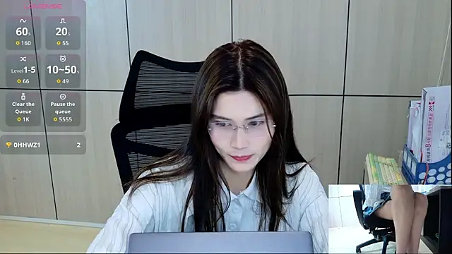 Snapshot of zhen-68 chatting on 14, 5, 2026 zhen-68 online show from 14, 5, 2026