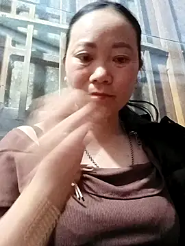 Lindxx-hot online show from 17, 3, 2026