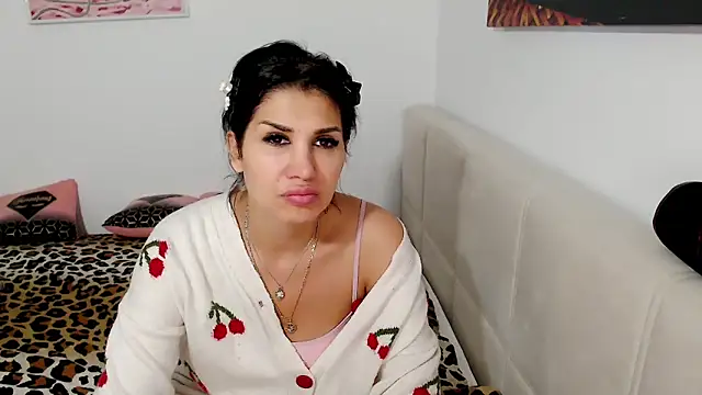 Snapshot of NickyHotXO chatting on 13, 5, 2026 NickyHotXO online show from 13, 5, 2026