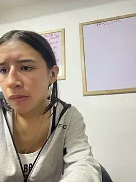 Snapshot of LilyRossi_ chatting on 9, 7, 2026 LilyRossi online show from 9, 7, 2026