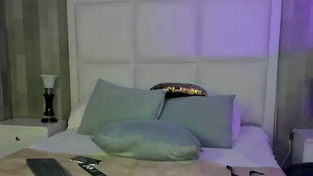 CaliferAndAurora online show from 11, 3, 2026