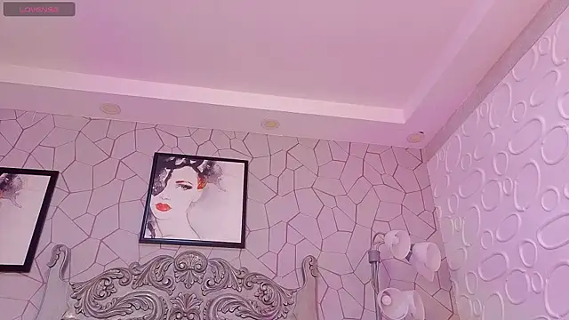 Genesisraydenx online show from 5, 6, 2026