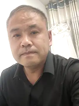 Snapshot of wanggang880903 chatting on 26, 4, 2026 wanggang880903 online show from 26, 4, 2026