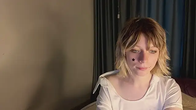 MollySally online show from 5, 6, 2026