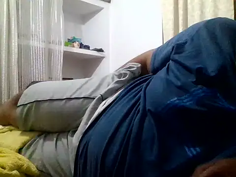 Snapshot of Huskyboss chatting on 7, 3, 2026 Huskyboss online show from 7, 3, 2026