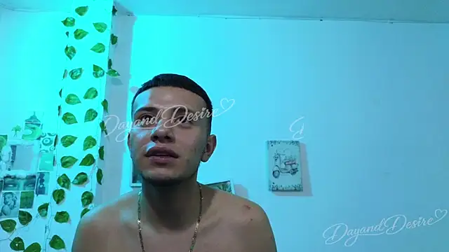 Snapshot of DayandDesire chatting on 3, 5, 2026 DayandDesire online show from 3, 5, 2026