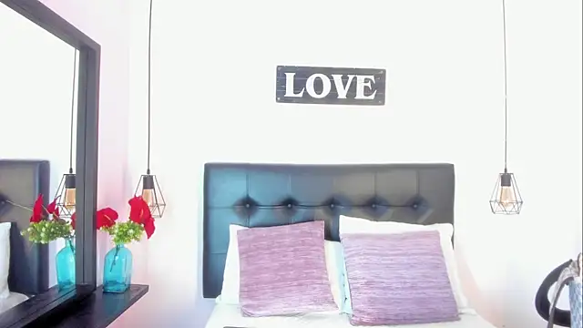 KatallelaMurillo online show from 17, 4, 2026