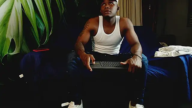 Snapshot of DarianWill18 chatting on 1, 3, 2026 DarianWill18 online show from 1, 3, 2026