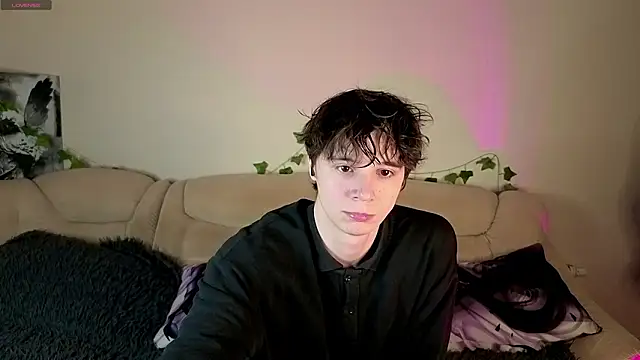 AnthonyCuutie online show from 15, 3, 2026