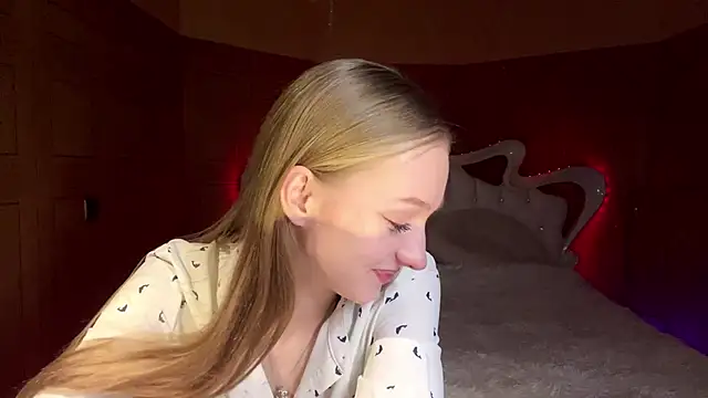 Anika Socutehe online show from 22, 3, 2026