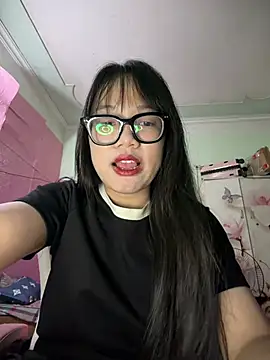 Leeeeiu online show from 24, 6, 2026