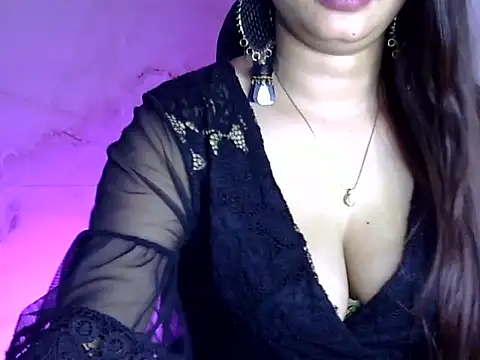 Snapshot of Niya_thakur chatting on 16, 4, 2026 Niya thakur online show from 16, 4, 2026
